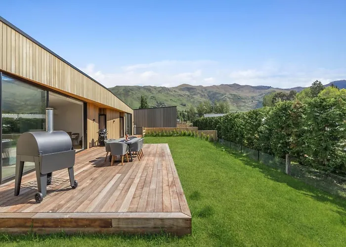 Vakantiehuis Modern Family Retreat, Pizza Oven, Bbq, Sleeps 6