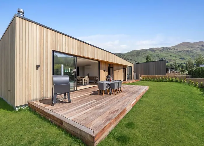 Modern Family Retreat, Pizza Oven, Bbq, Sleeps 6 Vakantiehuis